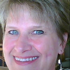 Meet your Posher, Suzanne